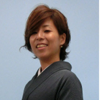 東野貴美子 先生